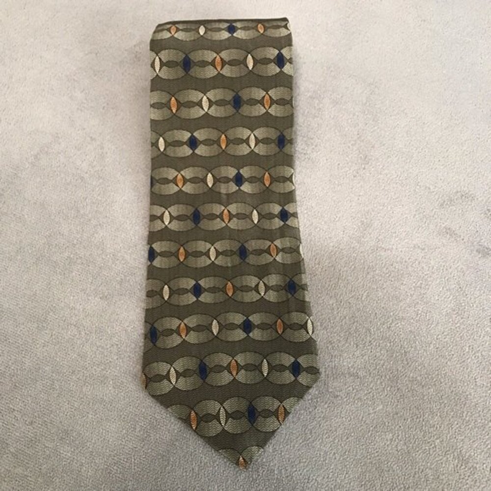 Kenneth Cole Reaction Geometric 100% Silk Classic Neck Tie Mens Office Career - Picture 2 of 6